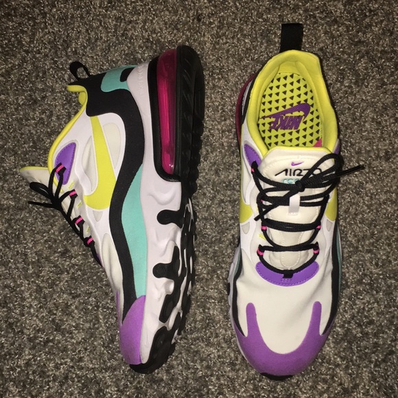 Nike Other - Nike Men’s 270 React Geometric Shoes